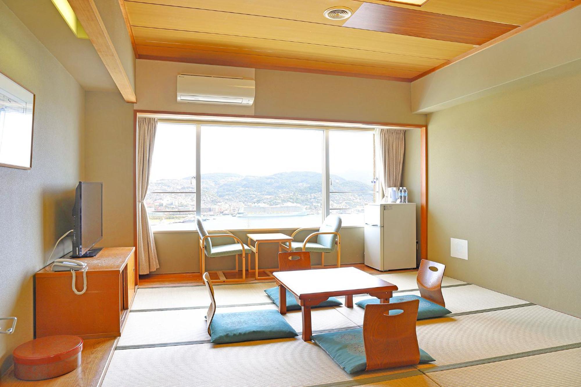 Ooedo Onsen Monogatari Nagasaki Hotel Seifu Экстерьер фото